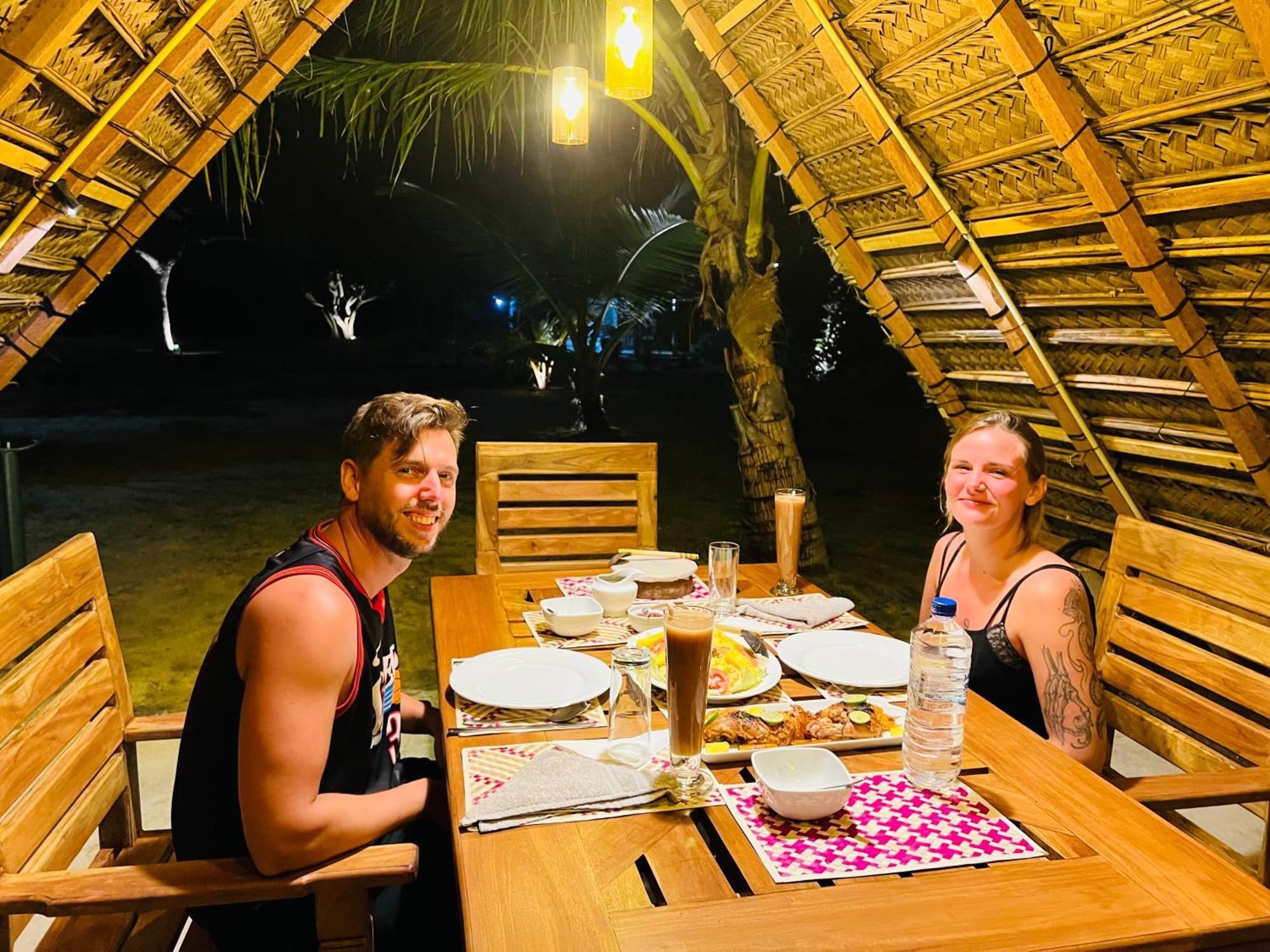 Kingfisher Beach Resort-Yala คิรินดา ภายนอก รูปภาพ