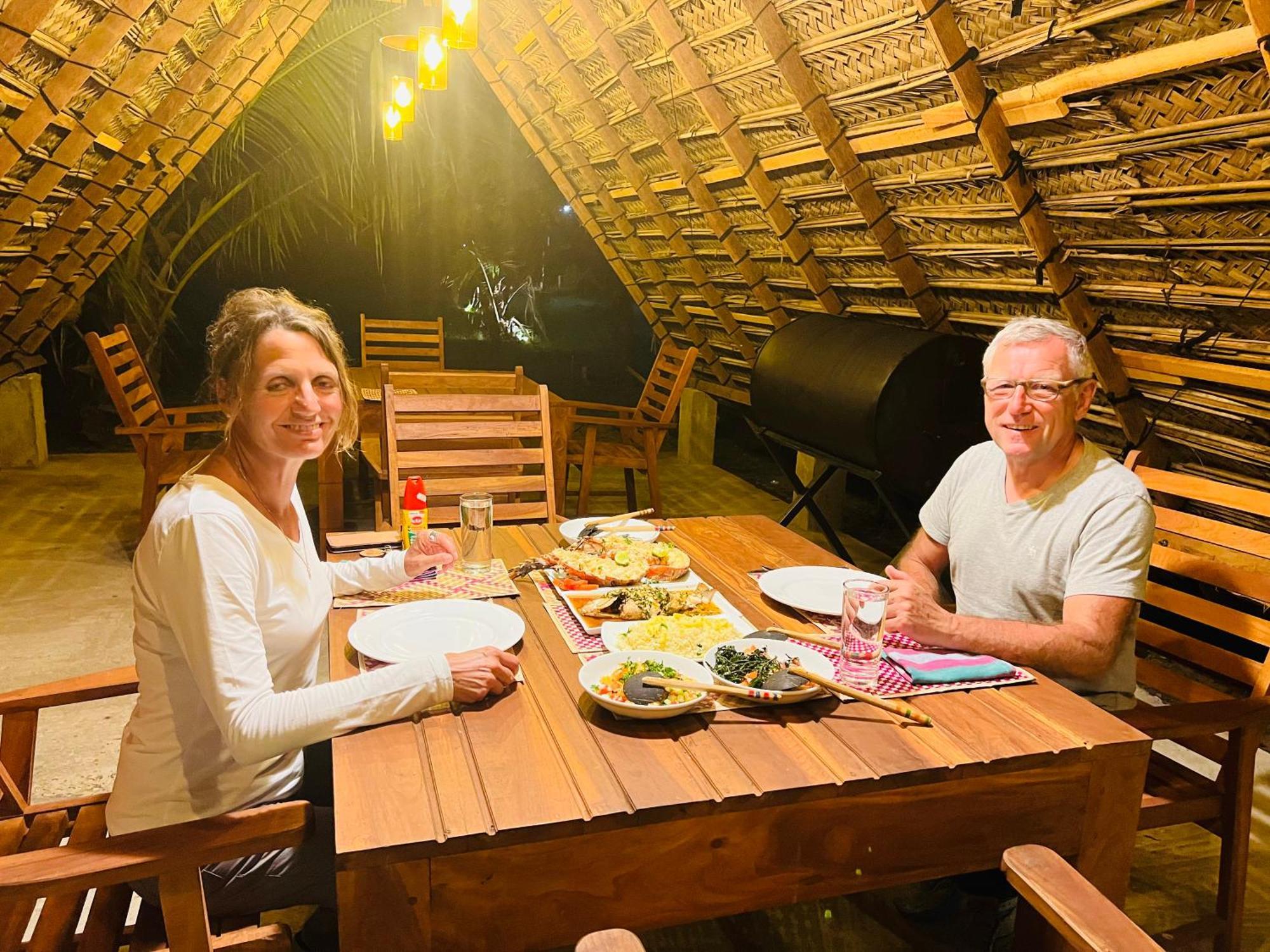 Kingfisher Beach Resort-Yala คิรินดา ภายนอก รูปภาพ